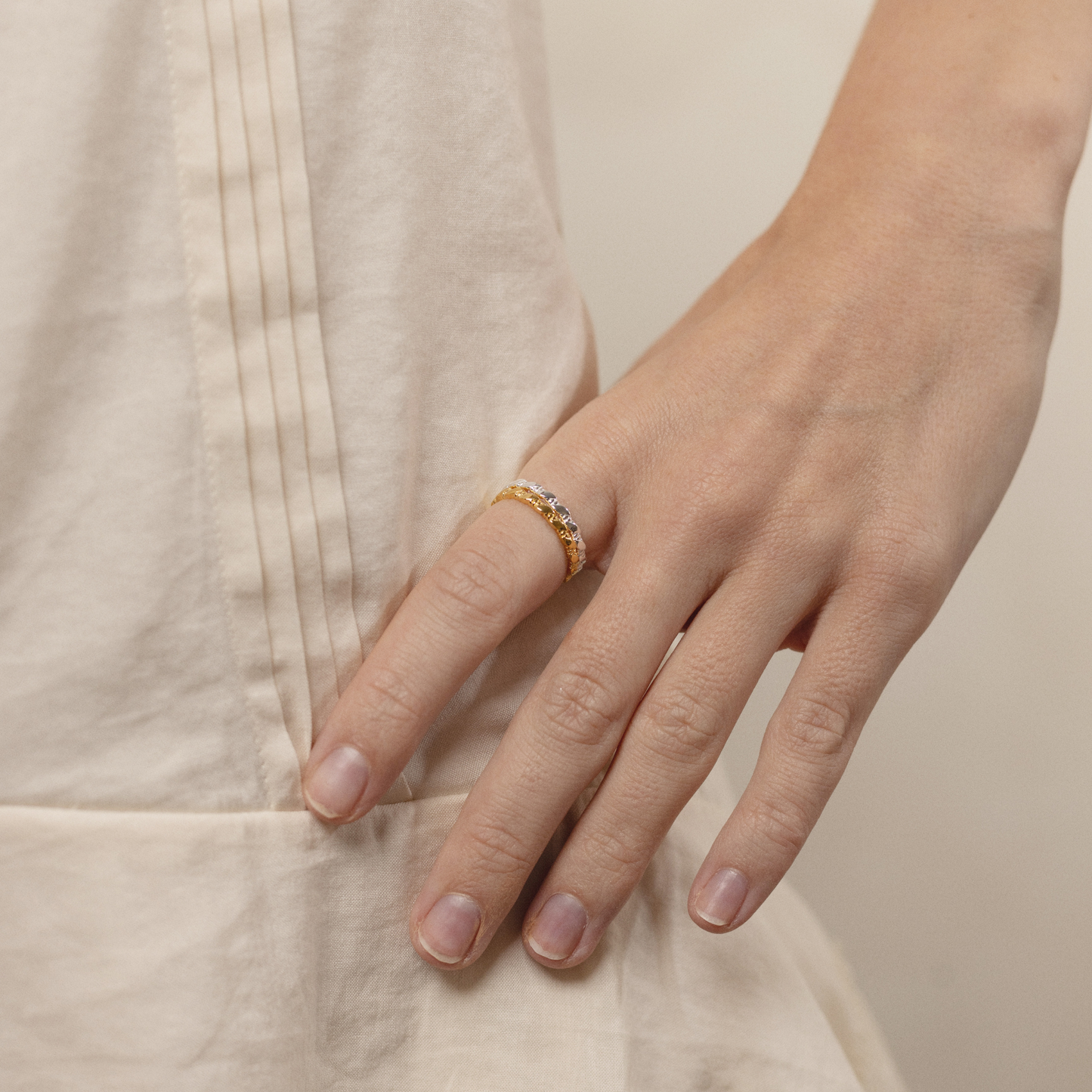 Lei Ring
